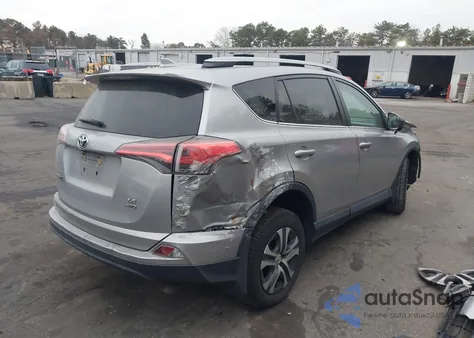 2018 Toyota Rav4 Le z USA, uszkodzony, nr VIN 2T3BFREV6JW725180